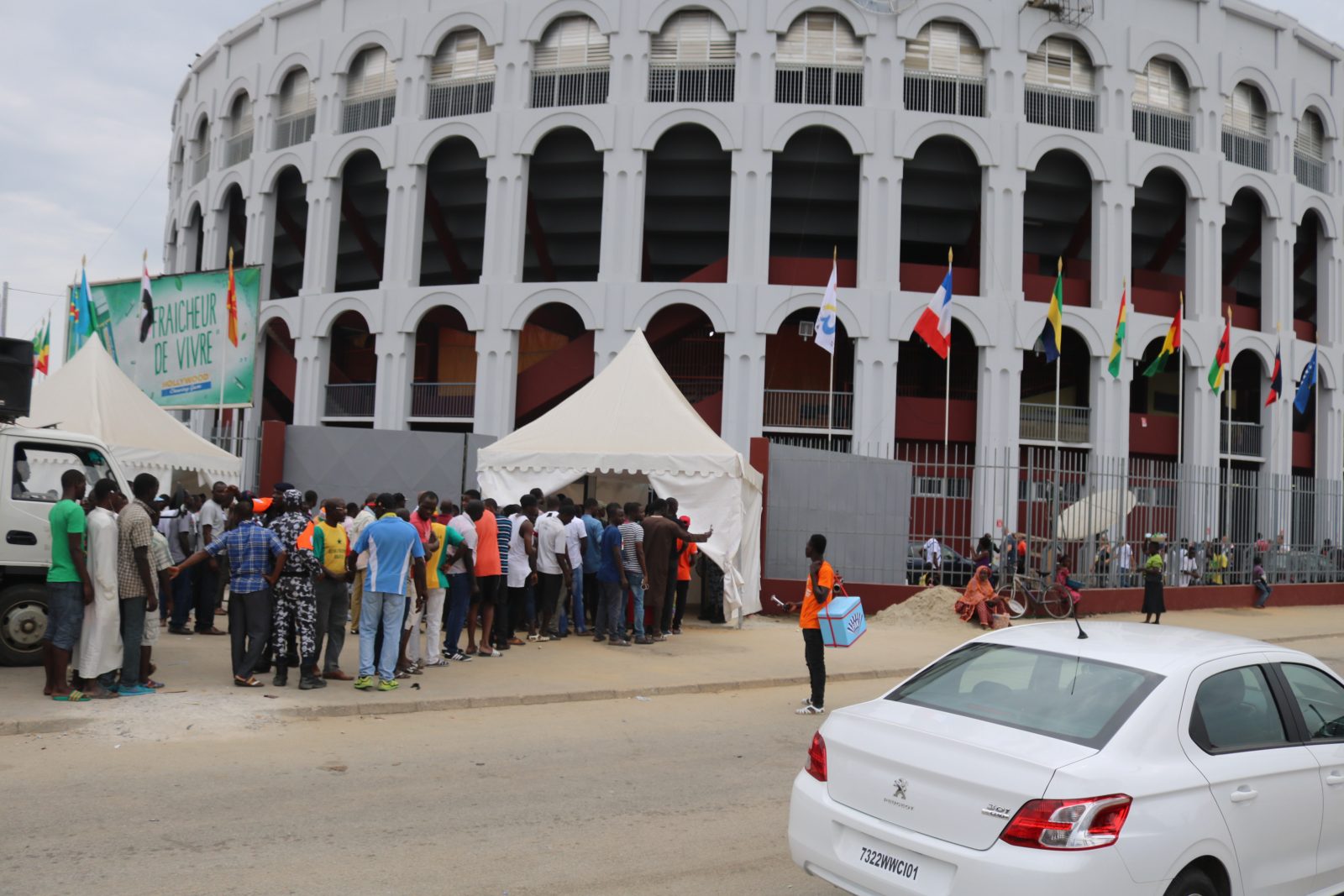 Article : Le parc des sports de Treichville, comme si vous étiez !